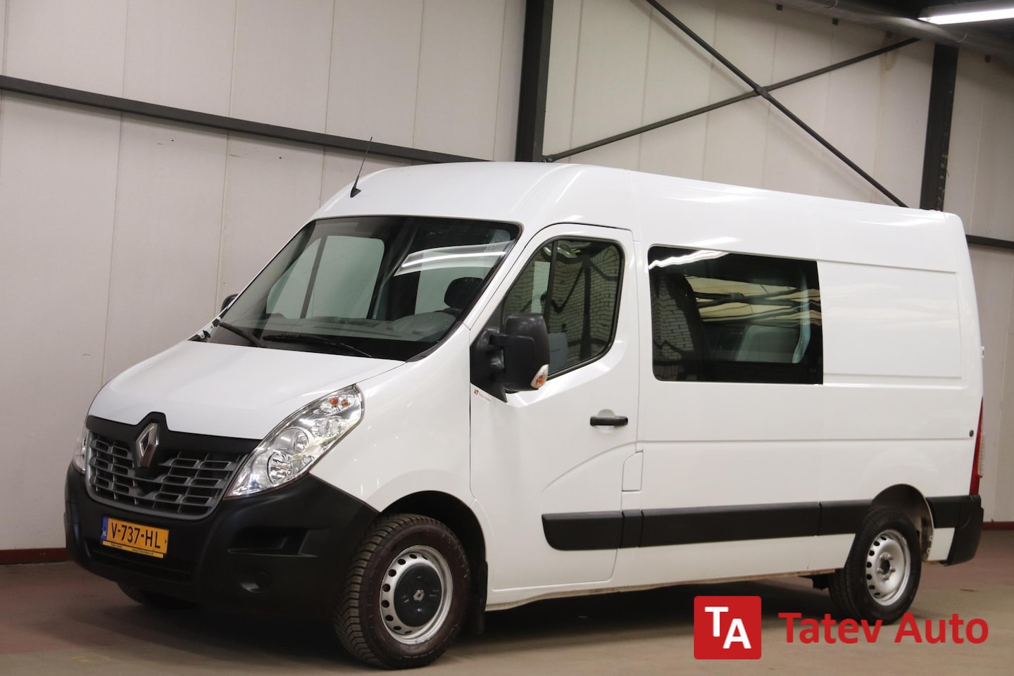 Renault Master - T35 2.3 dCi L2H2 DUBBEL CABINE TREKHAAK - AutoWereld.nl