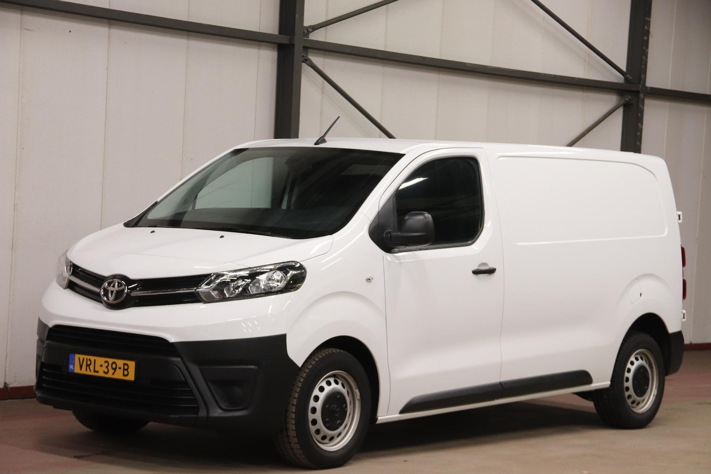 Toyota ProAce Worker - 2.0 145PK L2H1 EURO 6 - AutoWereld.nl