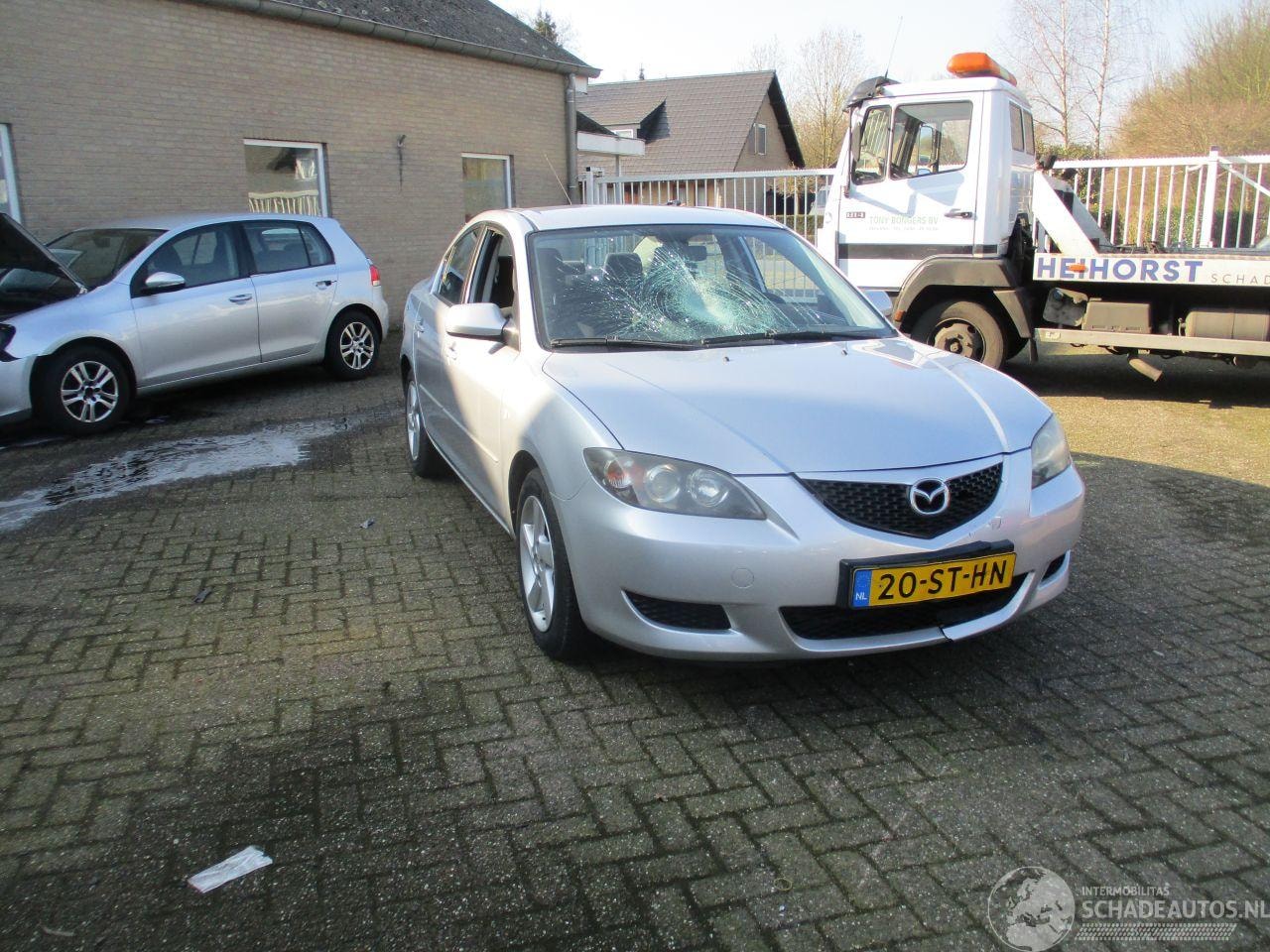 Mazda 3 Sport - 1.6 Touring Sportl - AutoWereld.nl