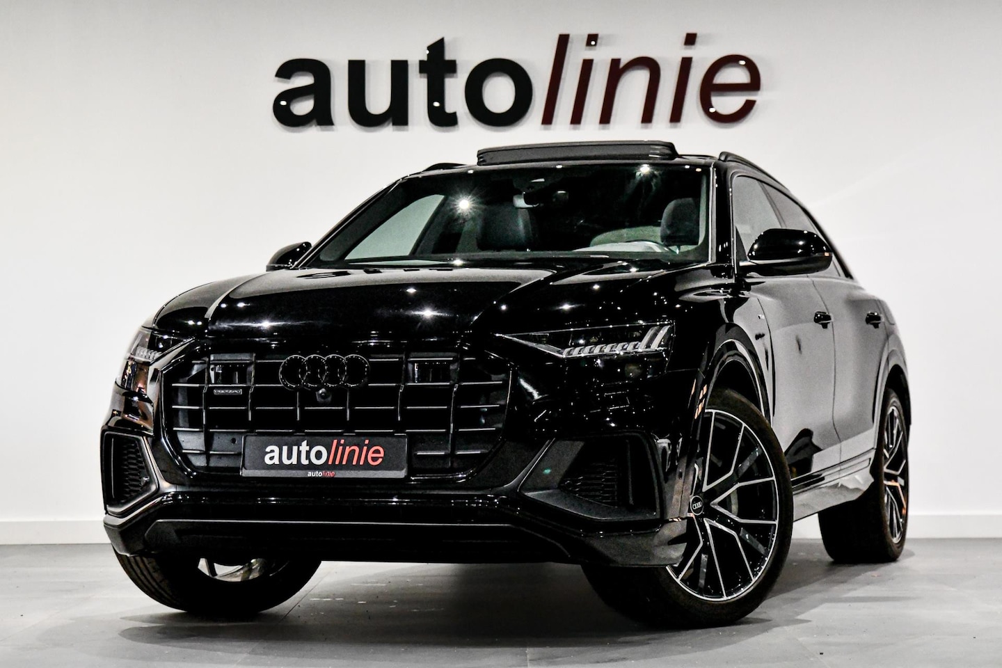 Audi Q8 - 55 TFSI e quattro 3x S-Line. Luchtv, Pano, ACC, 360 3D, Softclose, BTW Memory, Keyless, Tr - AutoWereld.nl