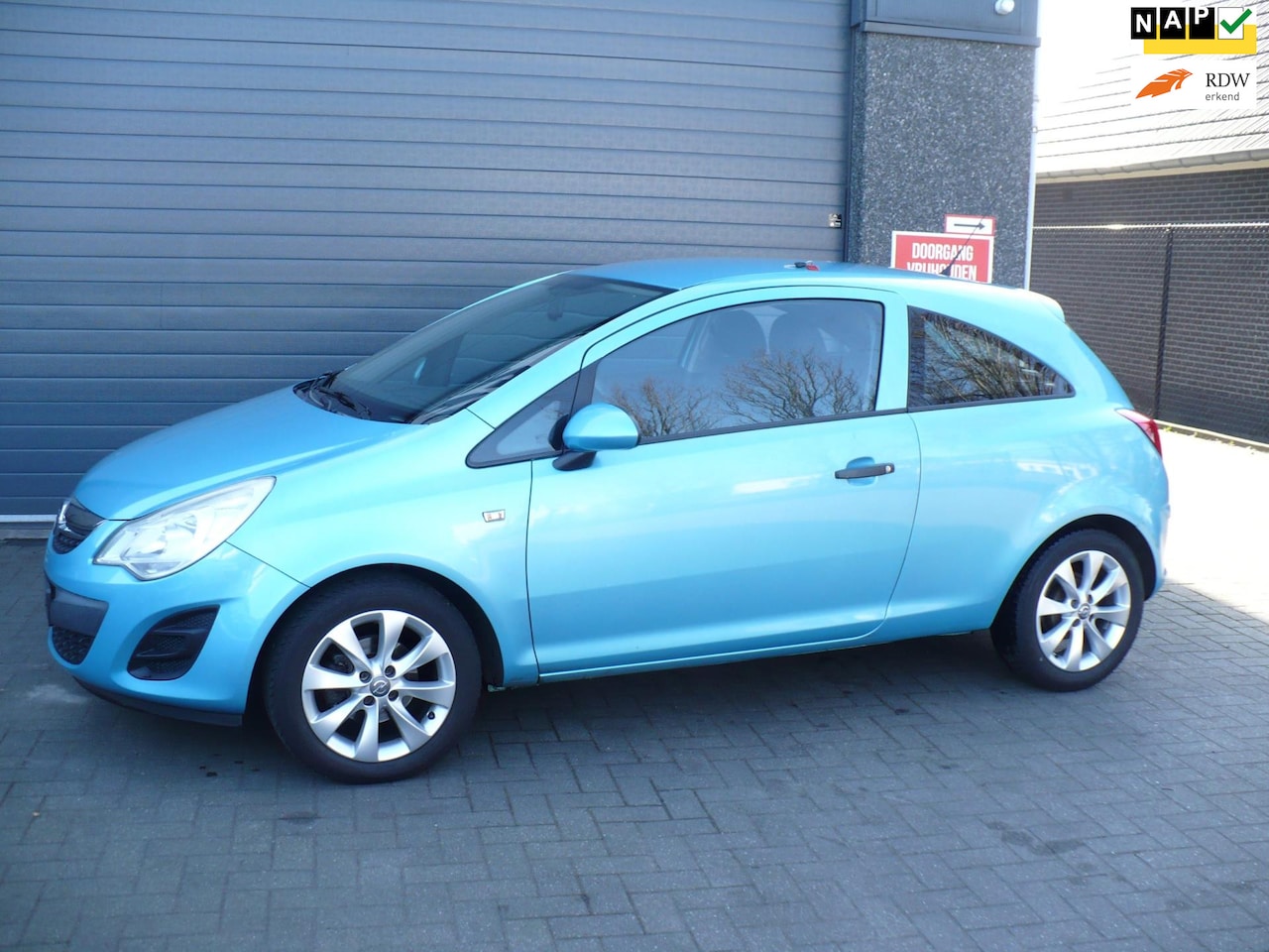 Opel Corsa - 1.2-16V Selection 1.2-16V Selection - AutoWereld.nl