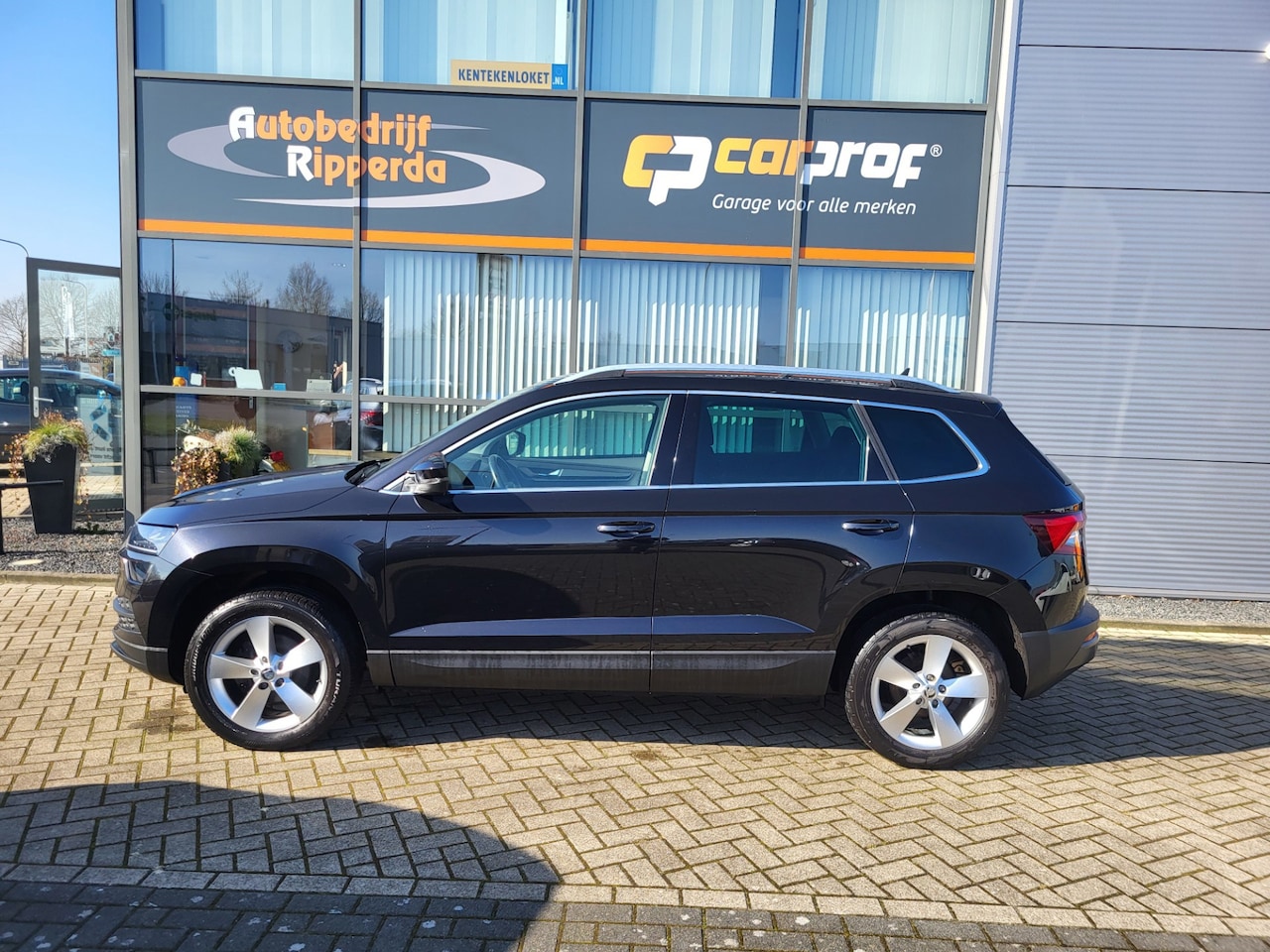 Skoda Karoq - 1.5 TSI ACT Business Edition 1.5 TSI ACT Business Edition - AutoWereld.nl