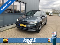 Skoda Karoq - 1.5 TSi 150pk DSG Sportline Business SCHUIFDAK/CANTON/DODEHOEK/ADAPT.DEMPING/TREKH.WEGKLAP