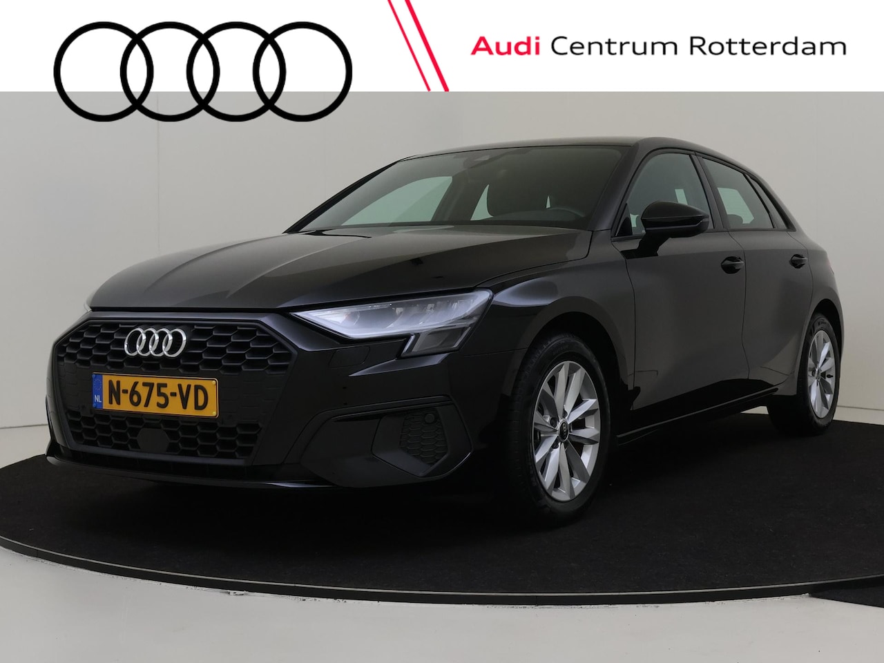 Audi A3 Sportback - 30 TFSI Pro Line | CarPlay | Cruise control | Parkeersensoren achter | Rijstrookhulp | DAB - AutoWereld.nl