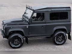 Land Rover Defender 90 - Benzine