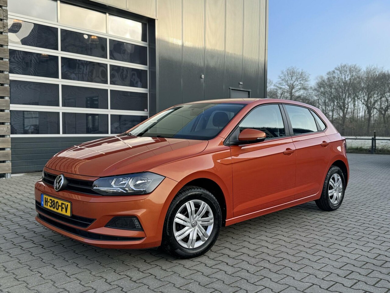 Volkswagen Polo - 1.0 Comfortline 5 Deurs|AirCo|Cruise Control| - AutoWereld.nl