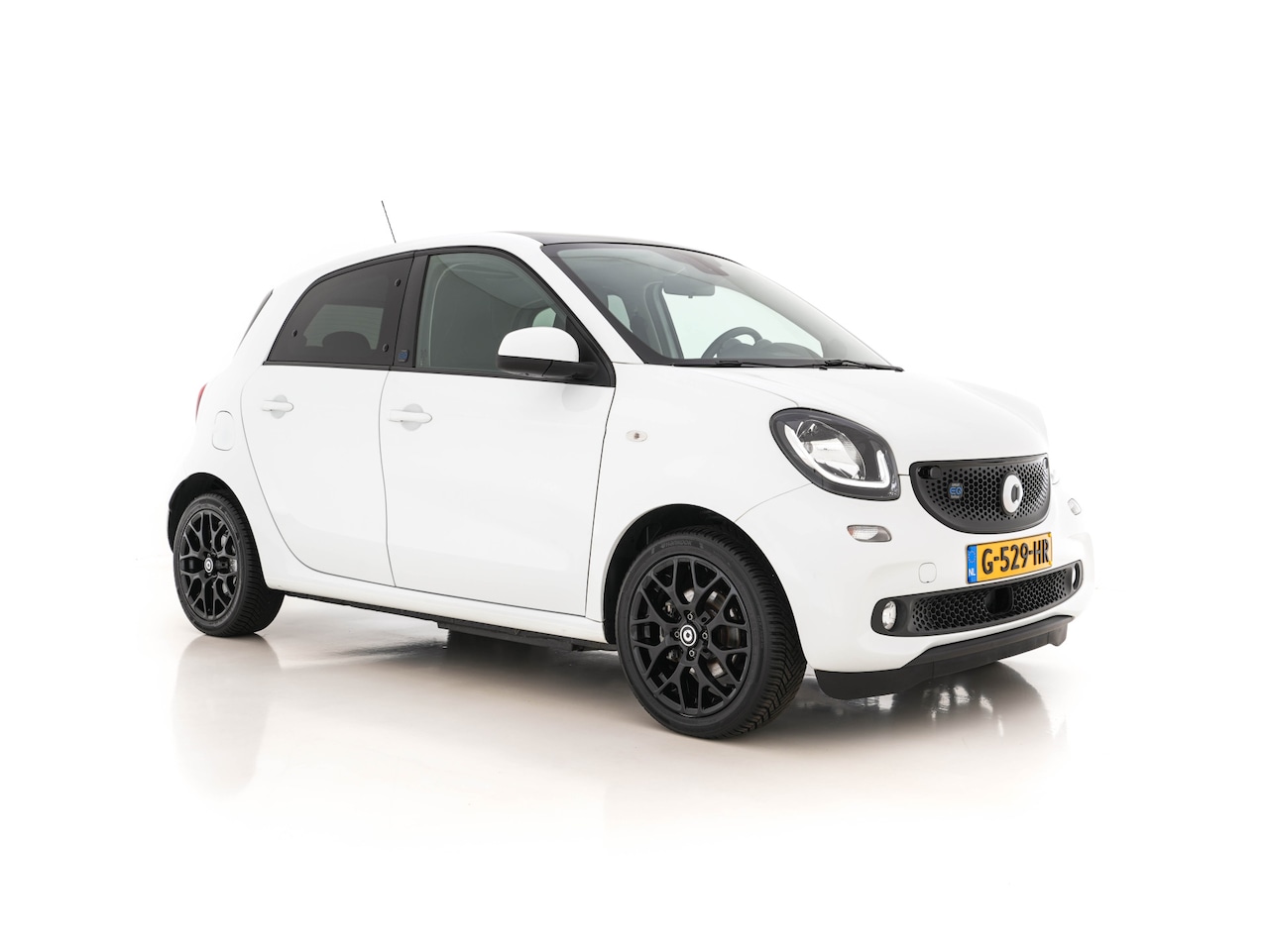 Smart Forfour - EQ Business Solution 18 kWh [ 3-Fase ] (INCL.BTW) *PANO | FULL-LEATHER | NAVI-FULLMAP | CA - AutoWereld.nl