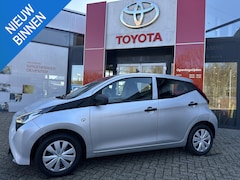 Toyota Aygo X - X-FUN 5-DEURS AIRCO CENTRL-VERGR-AFST. EL-RAMEN USB BLUETOOTH AUDIO-STUURWIELBED. NL-AUTO