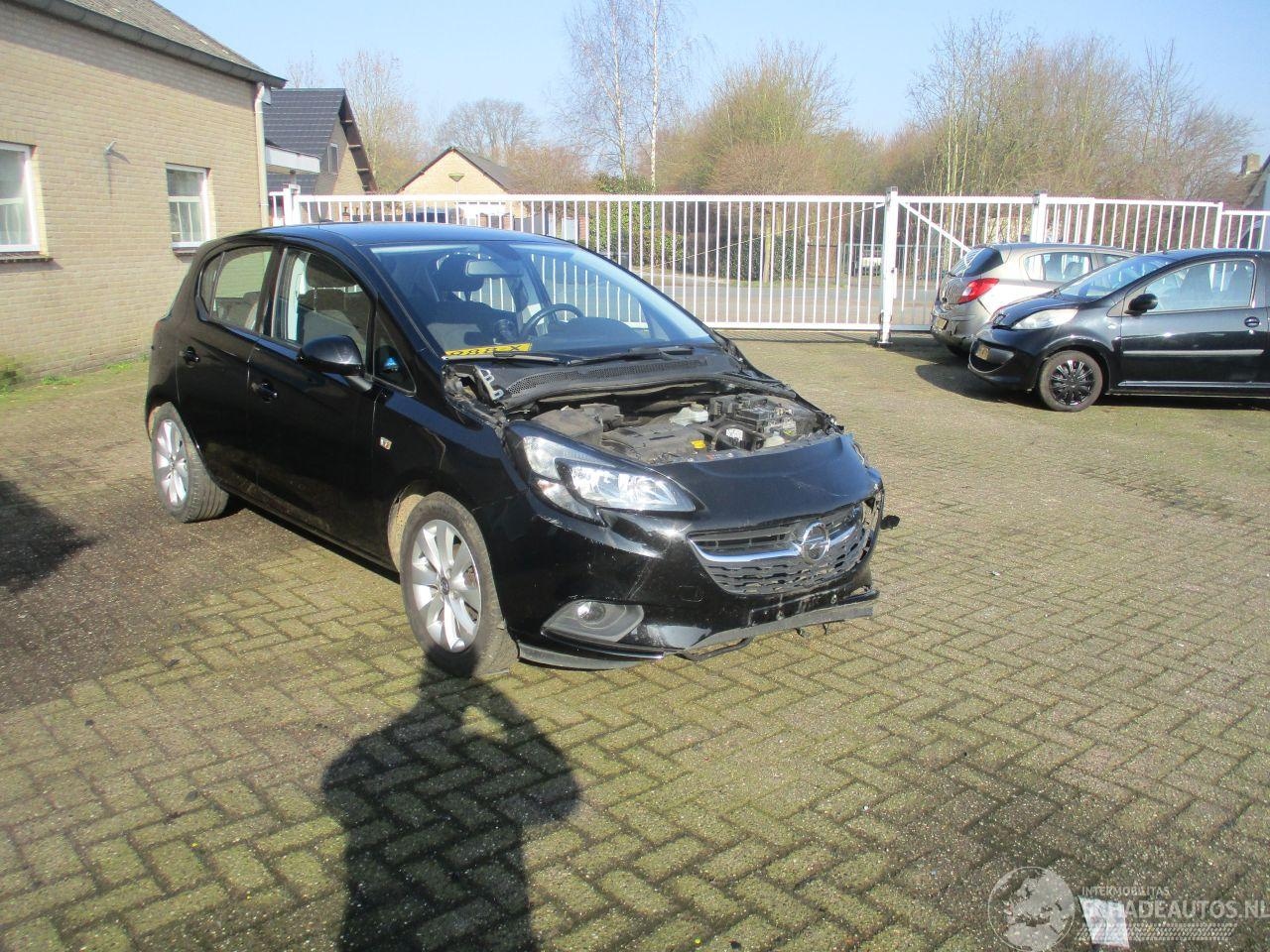 Opel Corsa-e - 1.4 Favourite NAP 5DRS - AutoWereld.nl