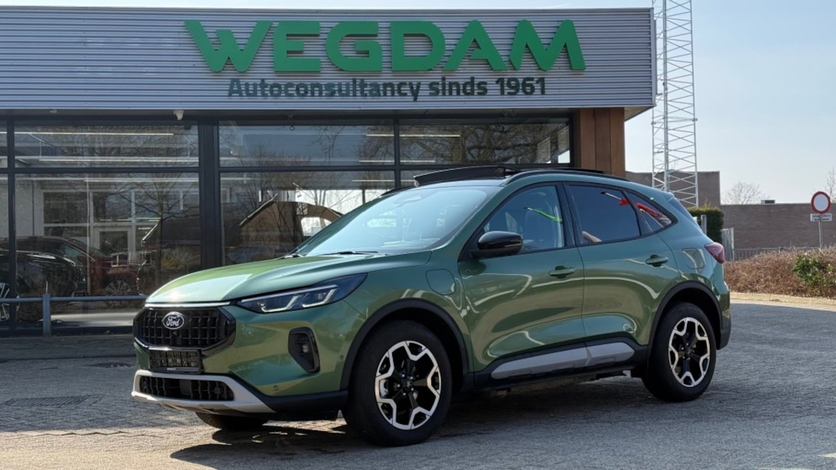 Ford Kuga - 2.5 PHEV ACTIVE X 243pk / FULL OPTIONS / 18inch - AutoWereld.nl