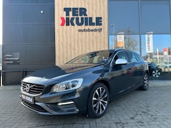 Volvo V60 - 2.0 T3 Nordic+ R-Design / dealer ond