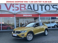 Volkswagen T-Roc - 1.5 TSI ACT.150PK SPORT LED NAVI PANO-DAK TREKHAAK CARPLAY