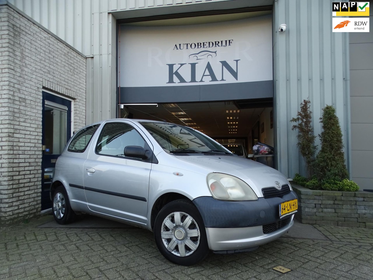 Toyota Yaris - 1.0-16V VVT-i YORIN 1.0-16V VVT-i YORIN - AutoWereld.nl