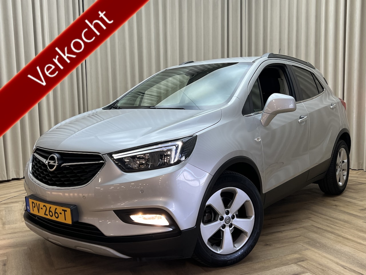 Opel Mokka X - 1.4 Turbo Innovation *1/2 Leder* Camera / Keyless / Navigatie / Cruise Control / PDC V&A / - AutoWereld.nl