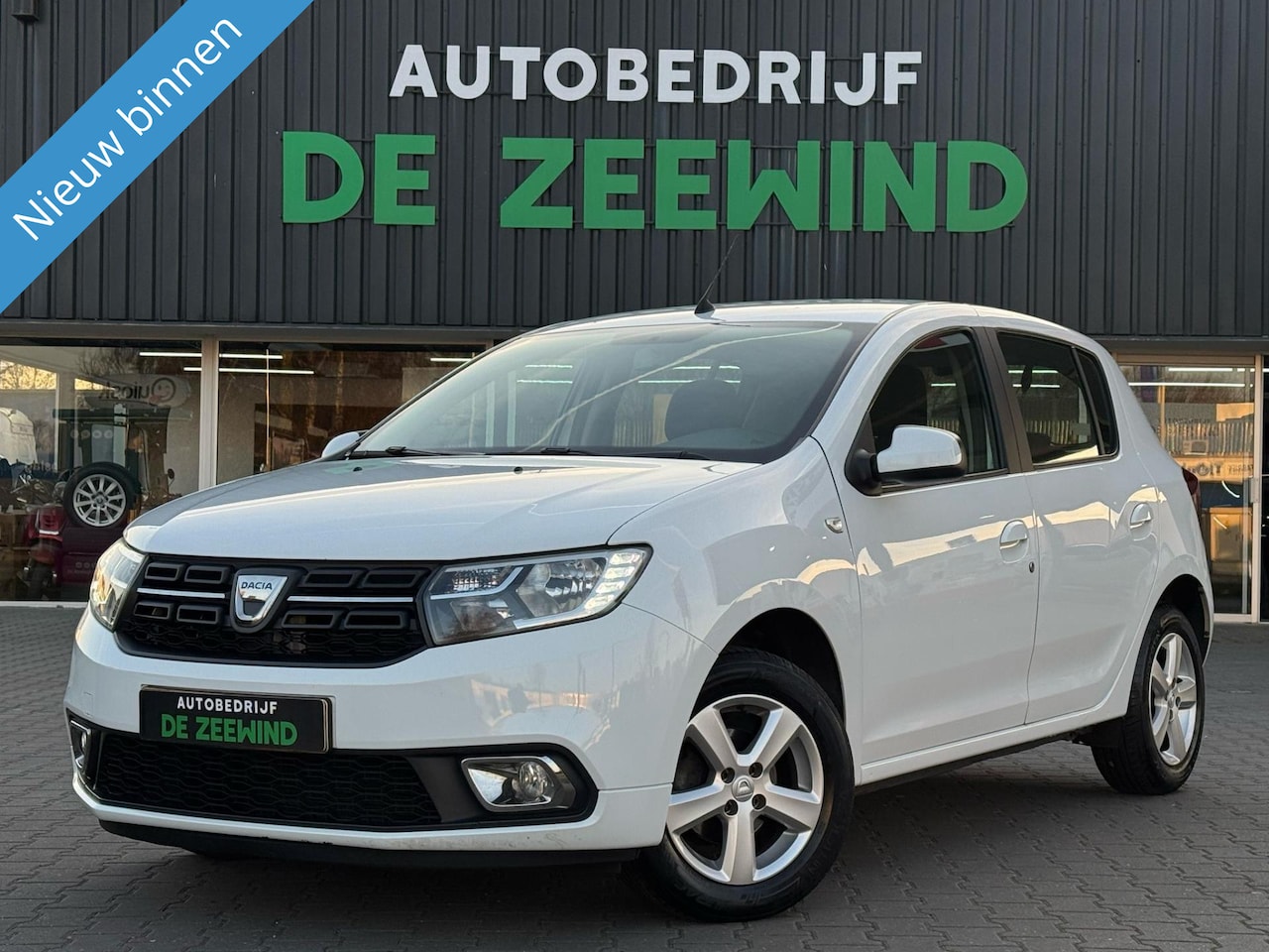 Dacia Sandero - 0.9 TCe SL Royaal|airco|Hoge instap - AutoWereld.nl