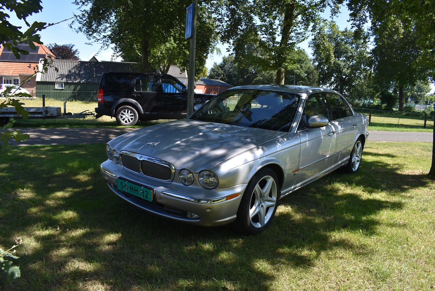 Jaguar XJ - 3.5 V8 Executive Grijs - AutoWereld.nl