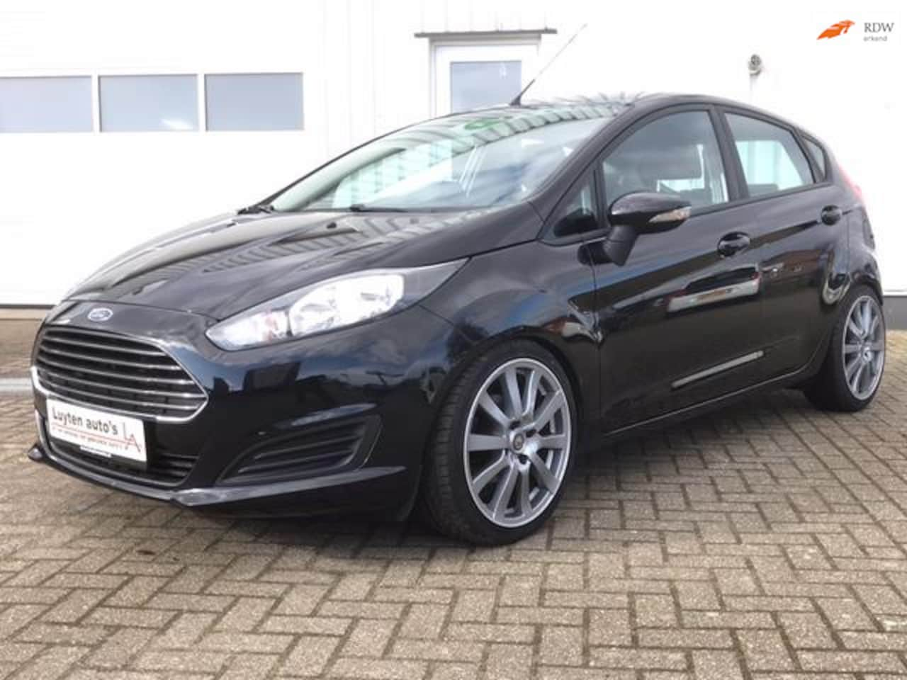 Ford Fiesta - 1.25 4cyl. sport onderst. voll.historie - AutoWereld.nl