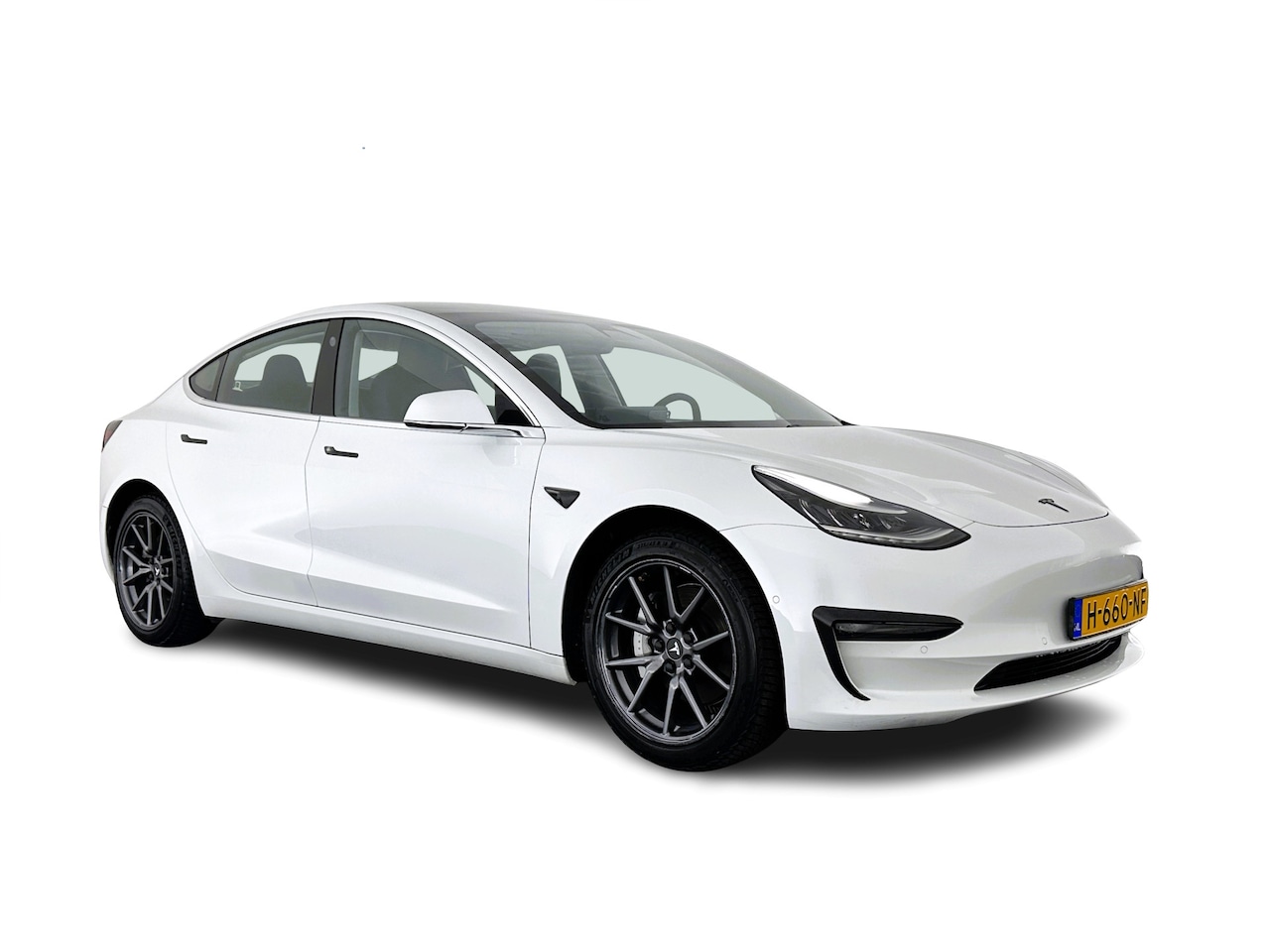 Tesla Model 3 - Long Range RWD Long Range AWD 75 kWh [ 3-Fase ] (INCL-BTW) Aut. *PANO | AUTO-PILOT | NAPPA-FULL-LEATHER | - AutoWereld.nl