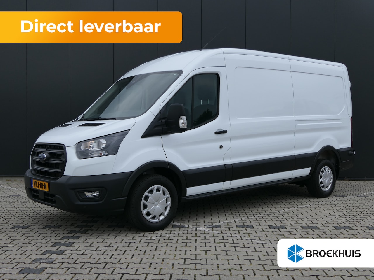 Ford Transit - 350 2.0 TDCI L3H2 Trend | Camera | Betimmering | Trekhaak | 270 Graden deuren | Camera | T - AutoWereld.nl