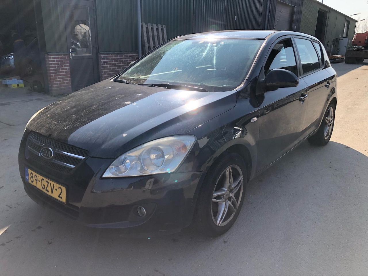 Kia Cee'd - 1.4 X-ecutive Motor defect! not start! export! - AutoWereld.nl