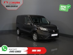 Fiat Doblò Cargo - 1.6 MJ 105 pk BPM VRIJ 3 Pers./ Cruise/ Navi/ Trekhaak