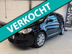 Volkswagen Touran - 1.4 TSI Highline 7P|DSG|Xenon|Trekh|Navi|VOL UITGERUST|