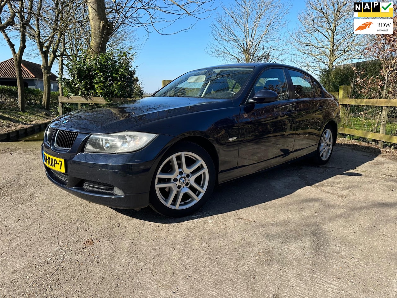 BMW 3-serie - 318i Zeer Nette Staat 166DKM - AutoWereld.nl