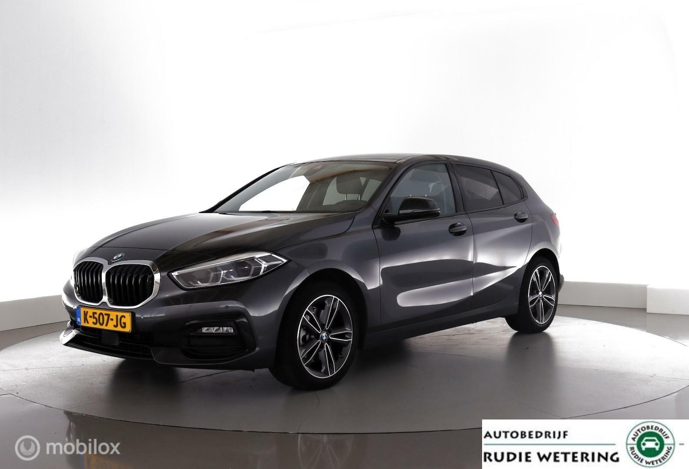 BMW 1-serie - 118i Executive Edition stoel-&stuur verw.|nav|led|lmv17 - AutoWereld.nl