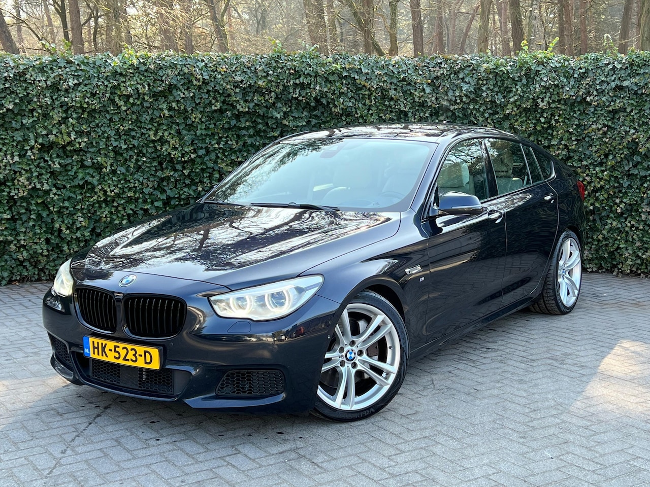 BMW 5-serie Gran Turismo - GT 550i 450pk Aut. High Executive | Bang&Olufsen | M-Pakket - AutoWereld.nl