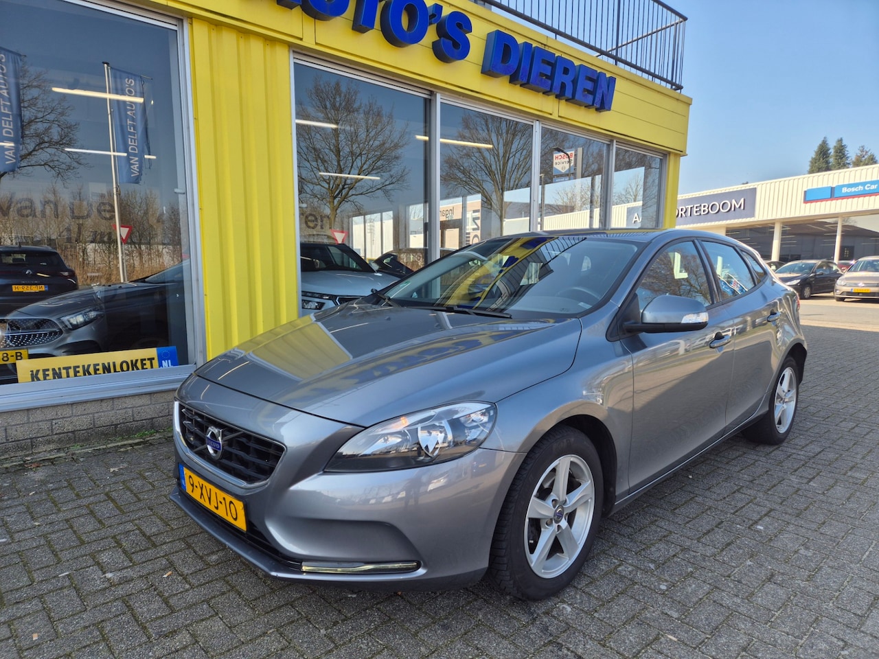 Volvo V40 - 1.6 D2 Kinetic Business *INCL. BTW !! - AutoWereld.nl