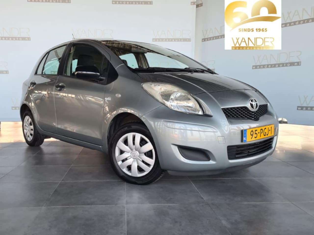 Toyota Yaris - 1.0 *Airco*Elektrische ramen voor* - AutoWereld.nl