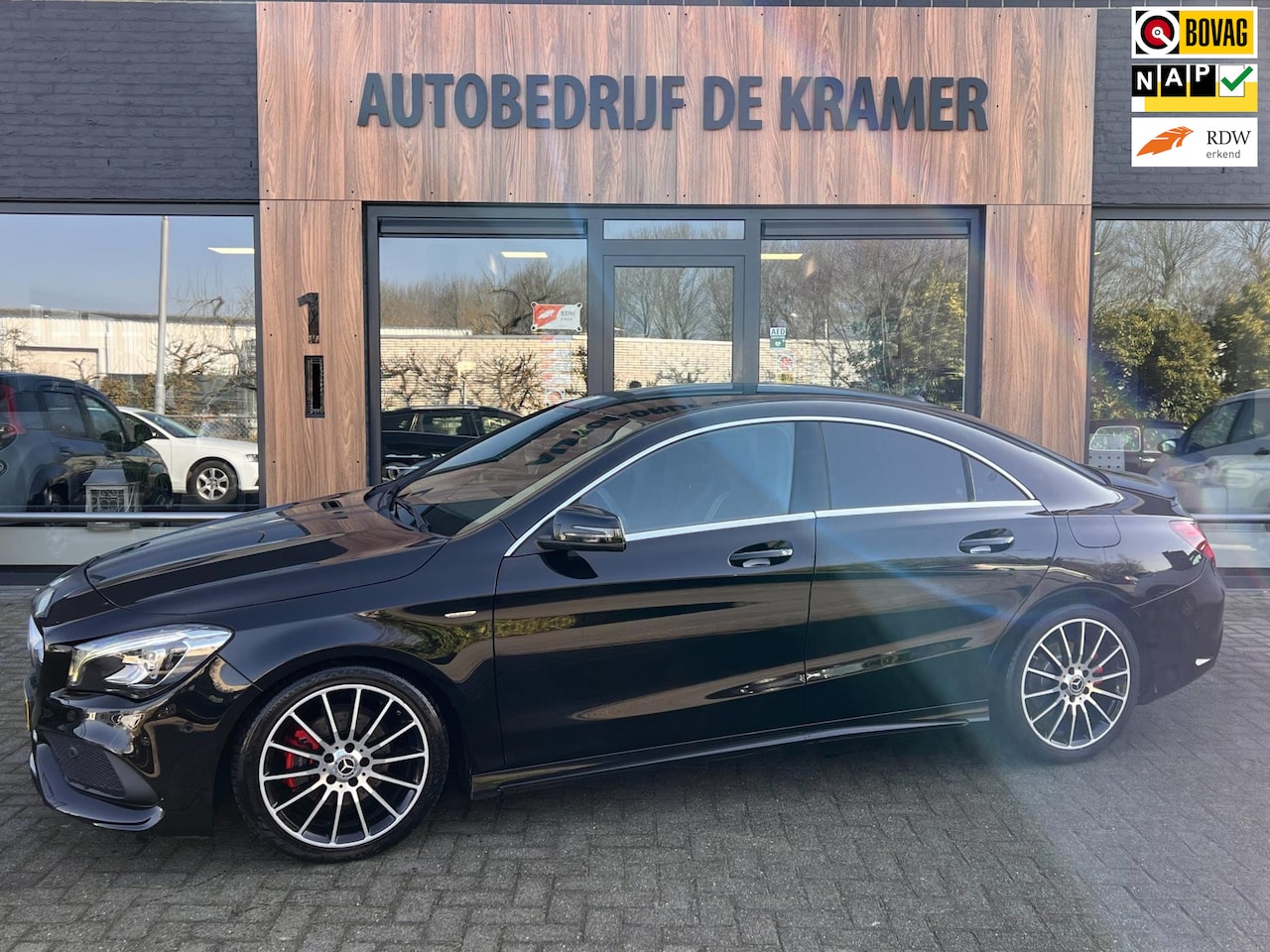 Mercedes-Benz CLA-Klasse - 180 180 - AutoWereld.nl