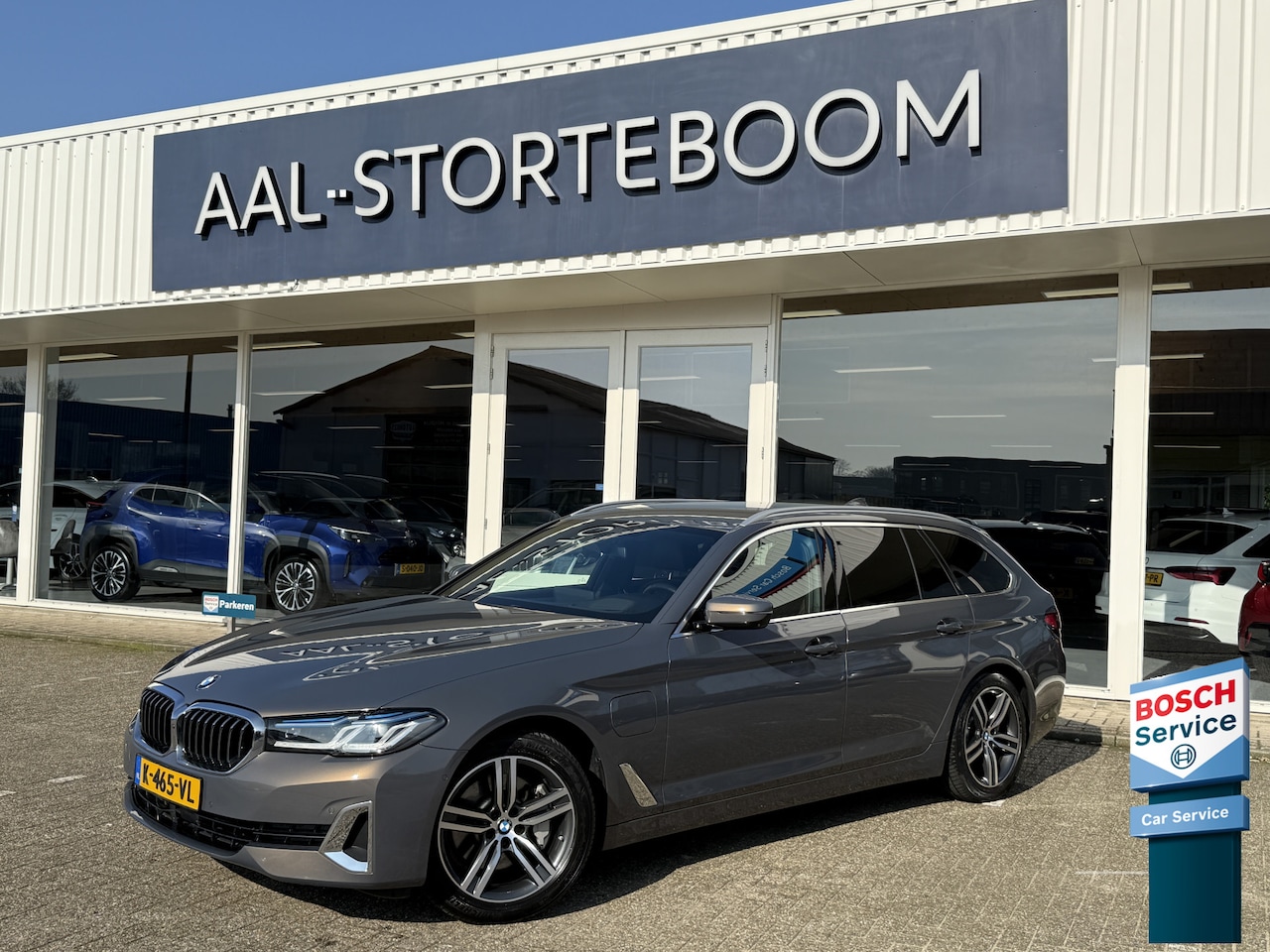 BMW 5-serie Touring - 530e xDrive Business Ed. Plus | Laser Light | Adapt. Cruise | Apple Carplay | Keyless | Le - AutoWereld.nl