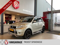 Daihatsu Terios - 1.5-16v Expedition 2WD, Automaat, 100%Onderhouden, Nieuwstaat, Airco, Elektrischpakket, Tr