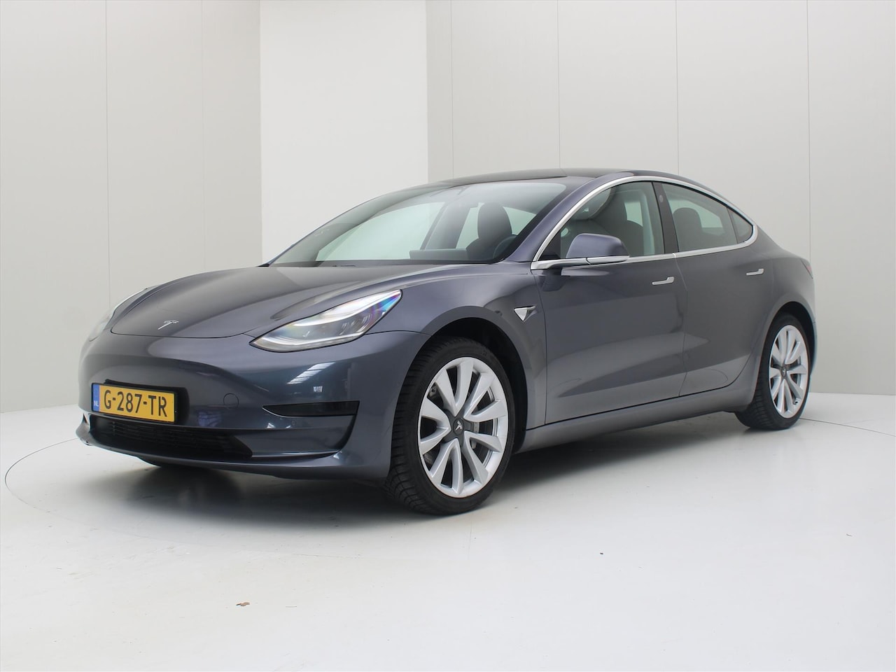 Tesla Model 3 - Long-Range RWD 75 kWh [ AUTOPILOT+PANO+PREMIUM AUDIO ] - AutoWereld.nl