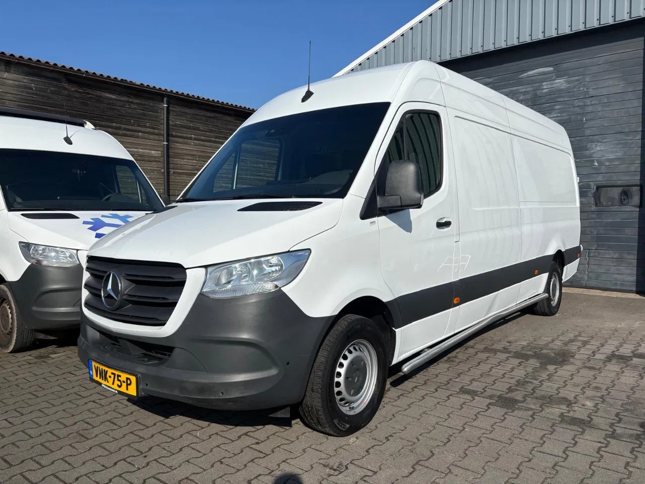 Mercedes-Benz Sprinter - 315 CDI L3 H2 Airco Navigatie Cruisecontrol Parkeersensoren camera - AutoWereld.nl