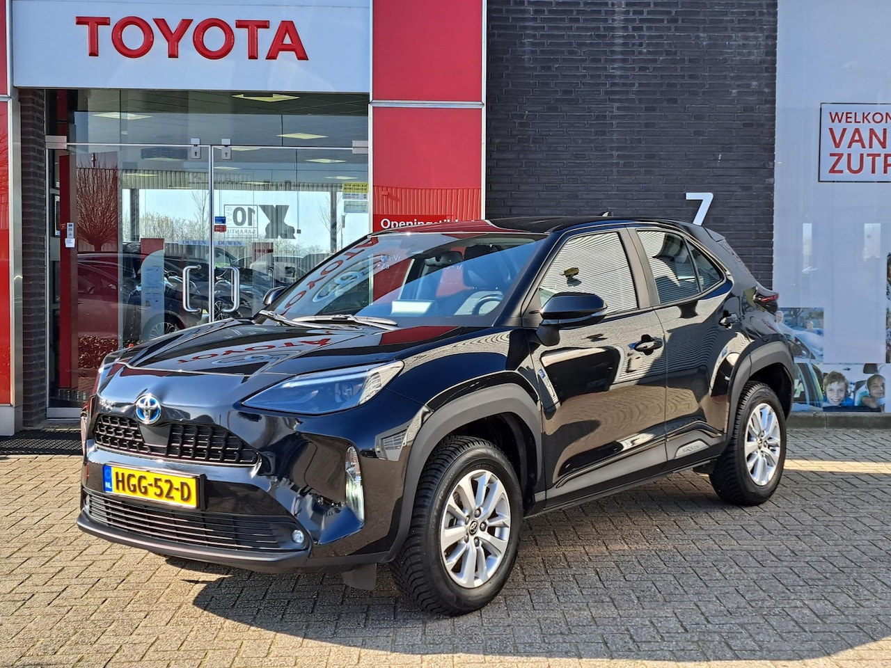 Toyota Yaris Cross - 1.5 HYBRID ACTIVE 115 LICHT INTERIEUR APPLE/ANDROID RUBBEREN MATTENSET CRUISE CONTROL - AutoWereld.nl