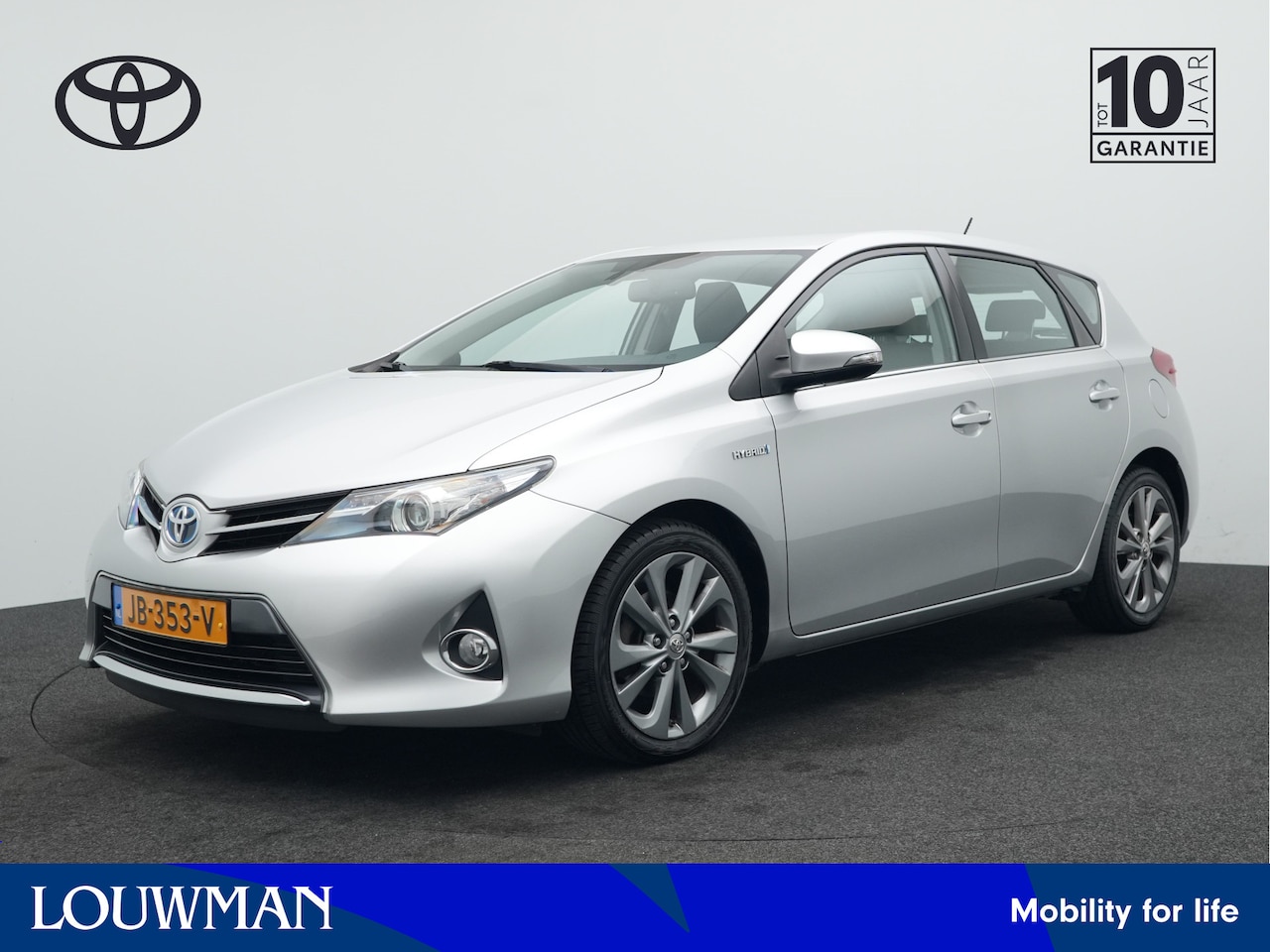 Toyota Auris - 1.8 Hybrid Aspiration Limited | Camera | Climate Control | Cruise Control | LM velgen | - AutoWereld.nl