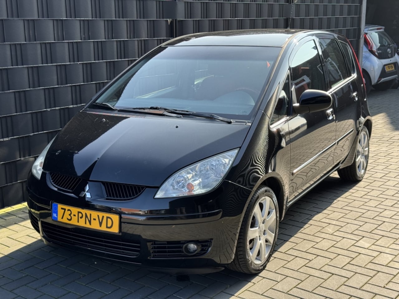 Mitsubishi Colt - 1.3 Instyle| AIRCO| ELEK PAKKET| 140DKM| DEALER ONDERHOUDEN - AutoWereld.nl