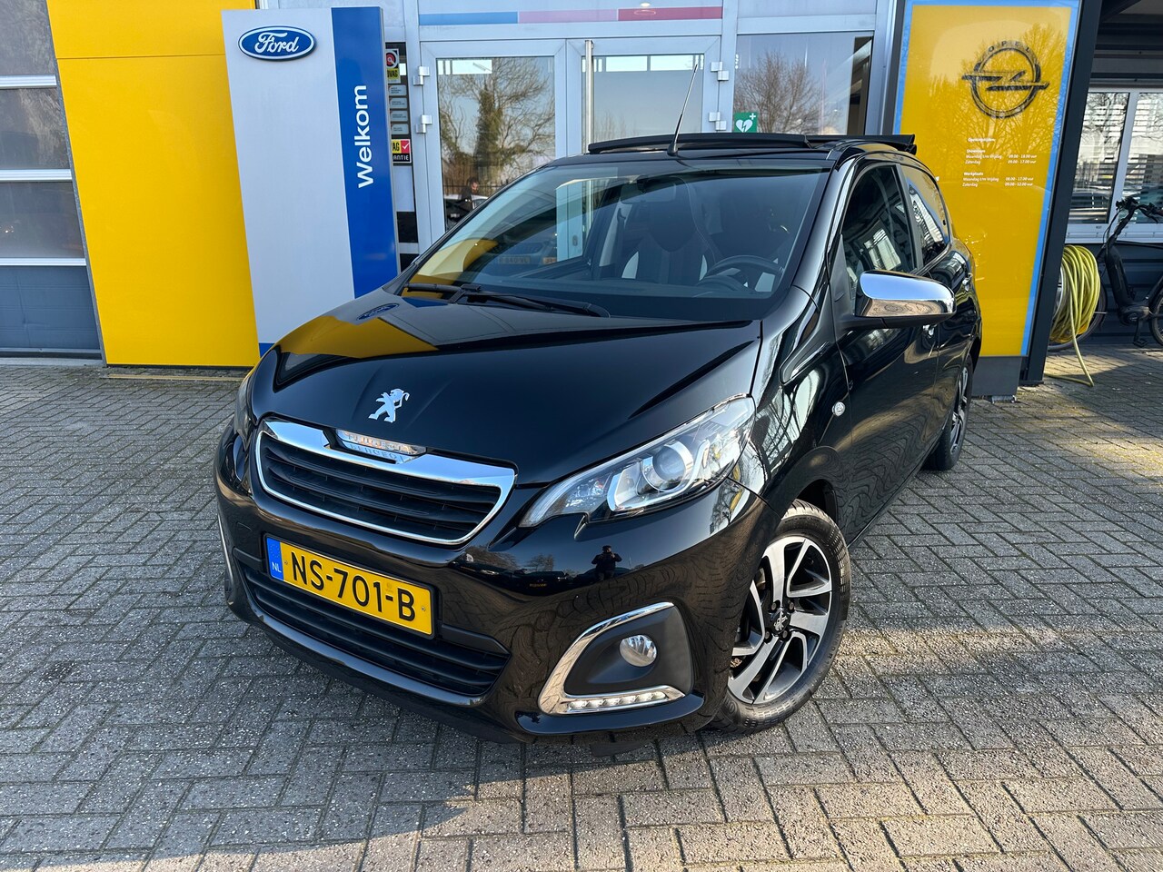 Peugeot 108 - 1.0 e-VTi Allure TOP! | ELEKTRISCH VOUWDAK| BLUETOOTH| AIRCO| - AutoWereld.nl