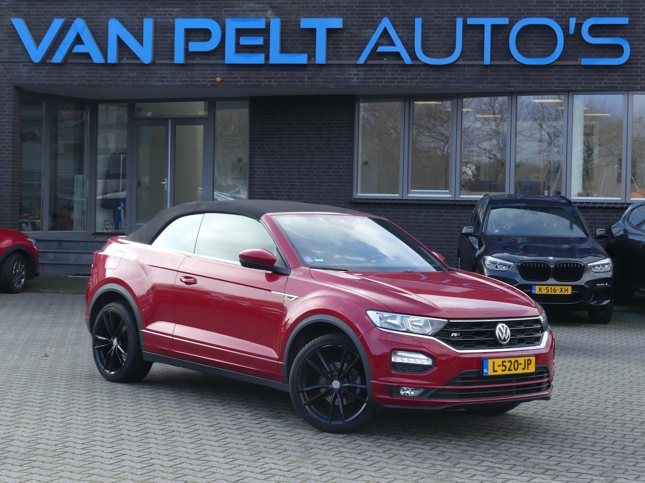 Volkswagen T-Roc Cabrio - 1.5 TSI 150PK DSG R-Line - AutoWereld.nl