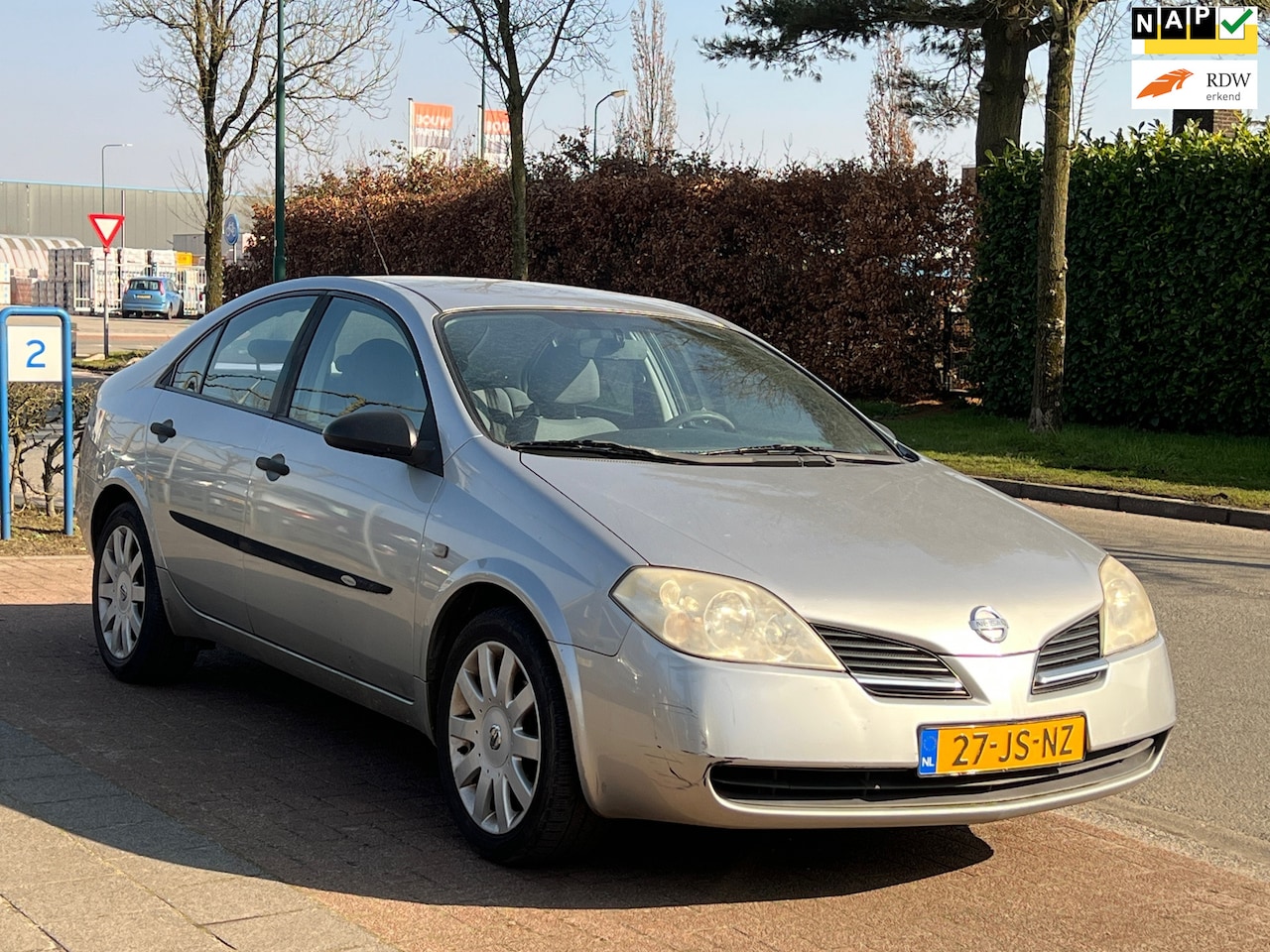 Nissan Primera - 1.6 Visia *GOED RIJDEND - AutoWereld.nl