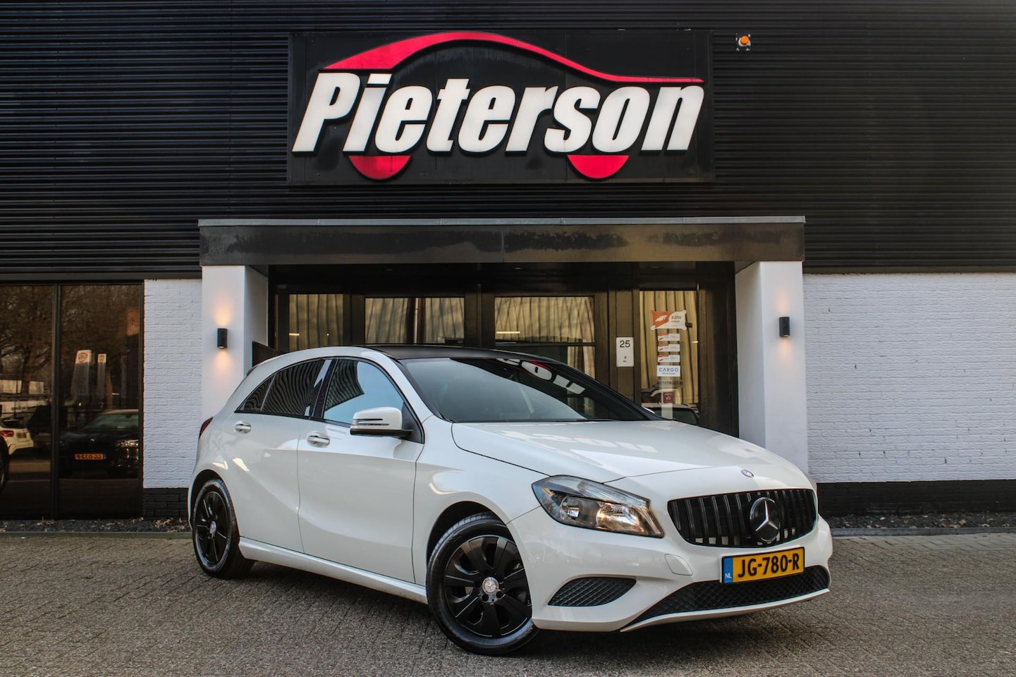 Mercedes-Benz A-klasse - 200 175PK KLEPPENSYSTEEM STOELVER. - AutoWereld.nl