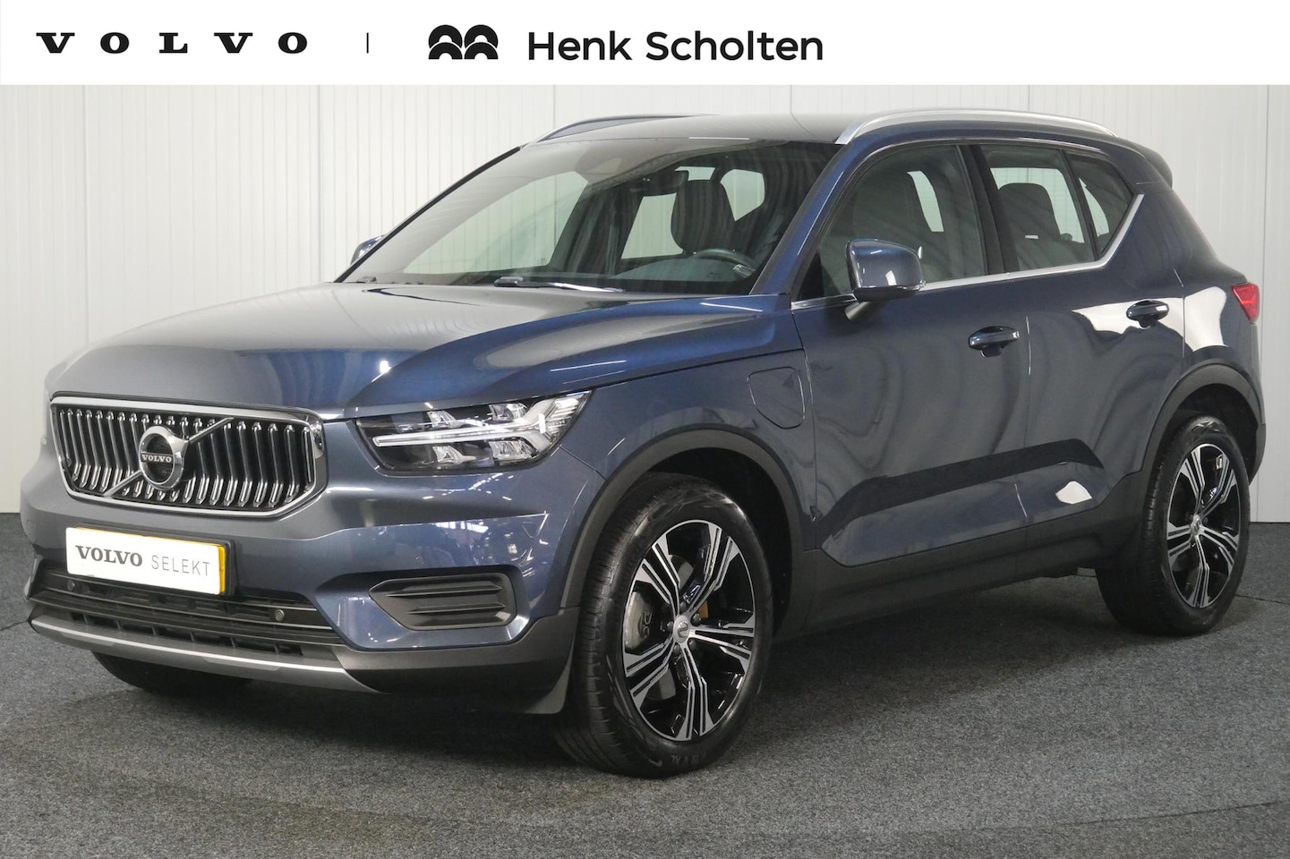 Volvo XC40 - T4 AUT7 211PK Inscription Expression | Verwarmbare Voorstoelen | Adaptieve Cruise Control - AutoWereld.nl