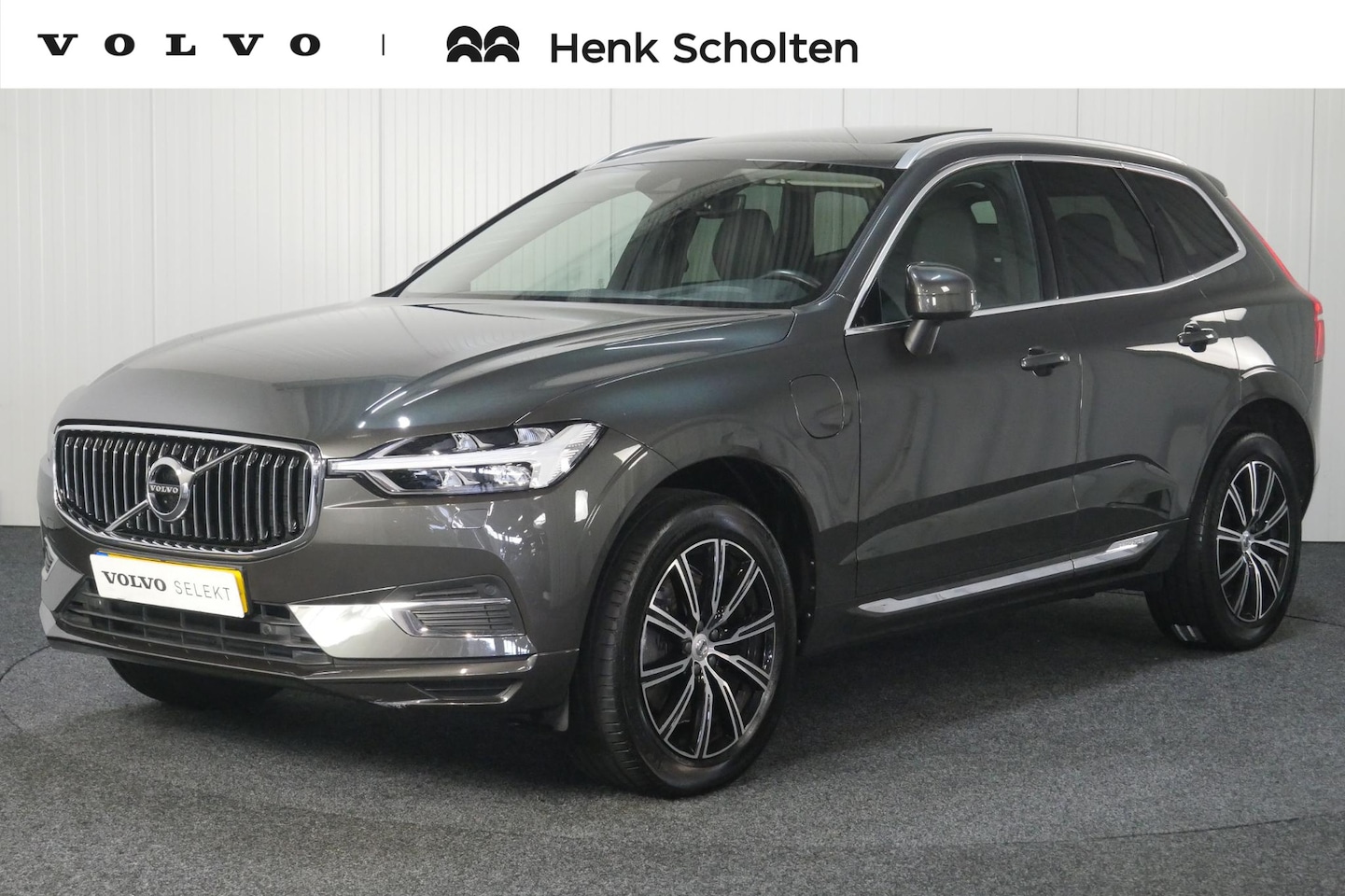 Volvo XC60 - T8 Automaat AWD R-Design | Verwarmbare Voorstoelen | Getint Glas Achter | Standkachel | Ad - AutoWereld.nl