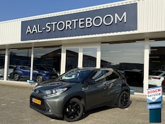 Toyota Aygo X - 1.0 VVT-i S-CVT first | Automaat | LED | Apple Carplay | Camera | Adapt Cruise | Airco | S