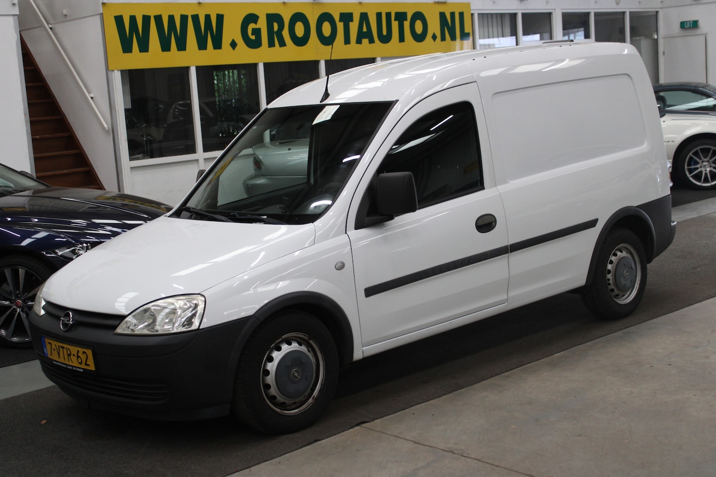 Opel Combo - 1.3 CDTi Base DIESEL NAP, Airco, Stuurbekrachtiging - AutoWereld.nl