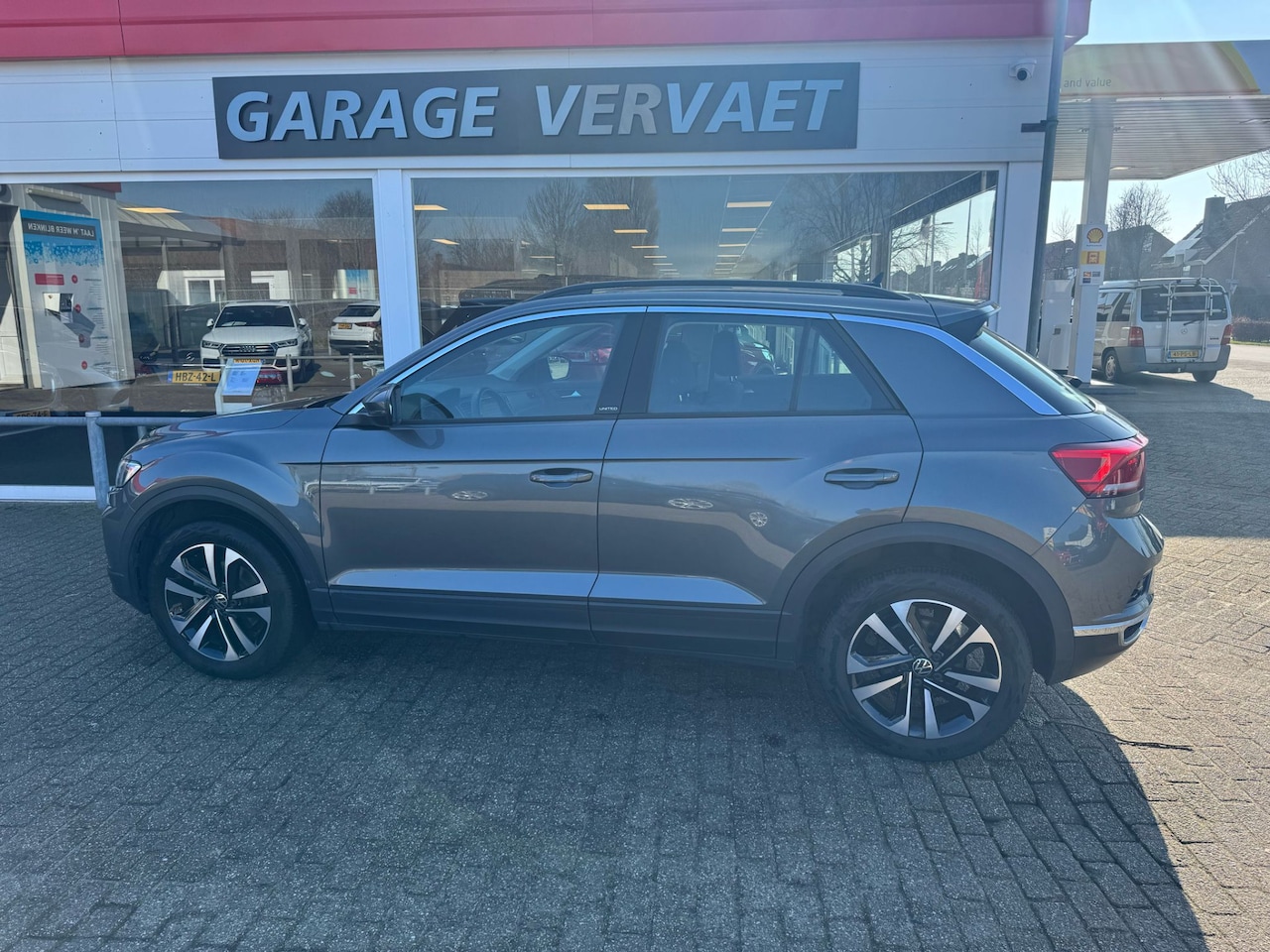 Volkswagen T-Roc - 1.0 TSI United - AutoWereld.nl