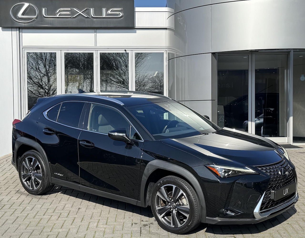 Lexus UX - 250h Business Line Pro 250h Business Line Pro - AutoWereld.nl