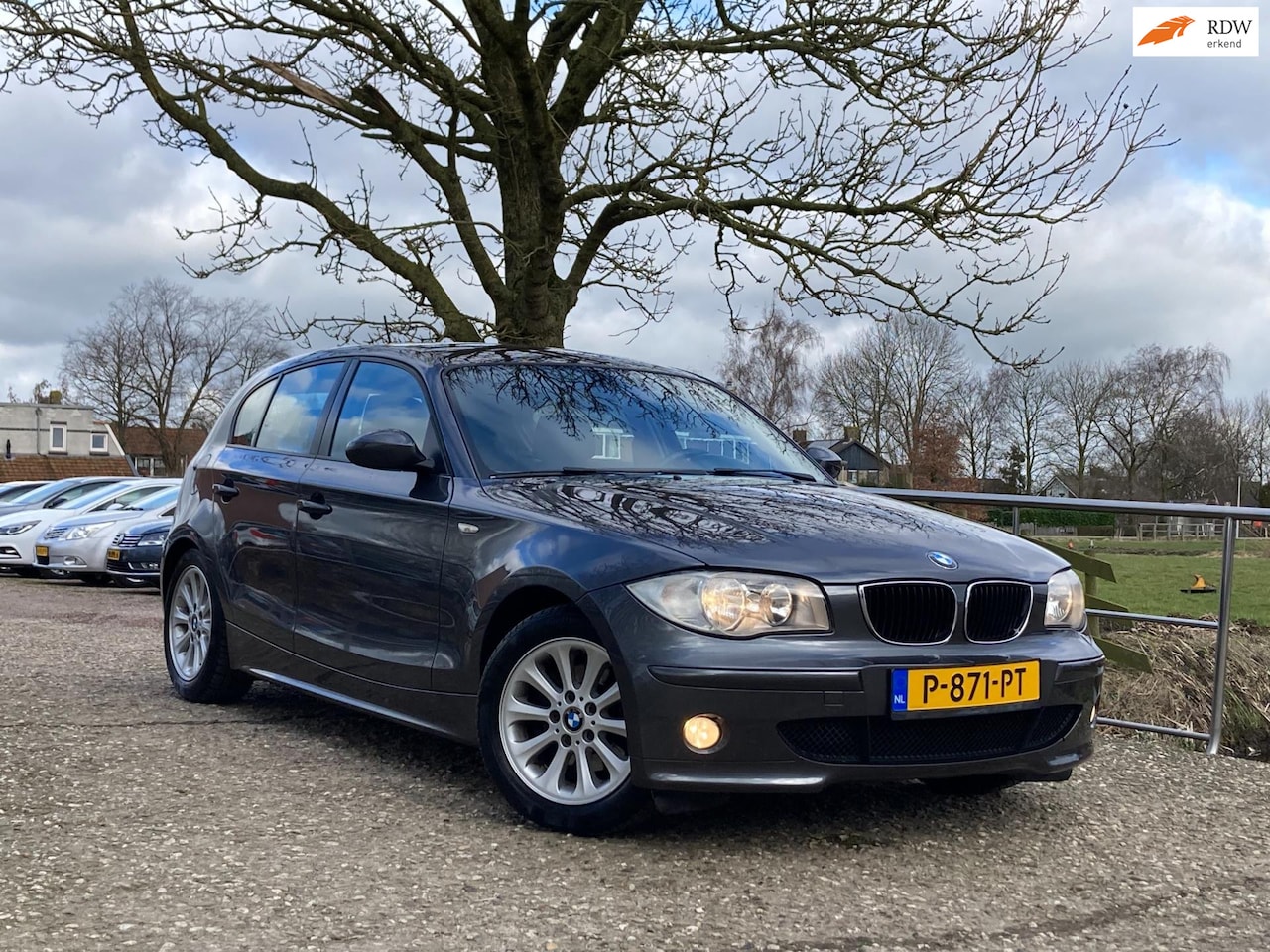 BMW 1-serie - 120i | 5 deurs + Clima nu €4.975,-!! - AutoWereld.nl